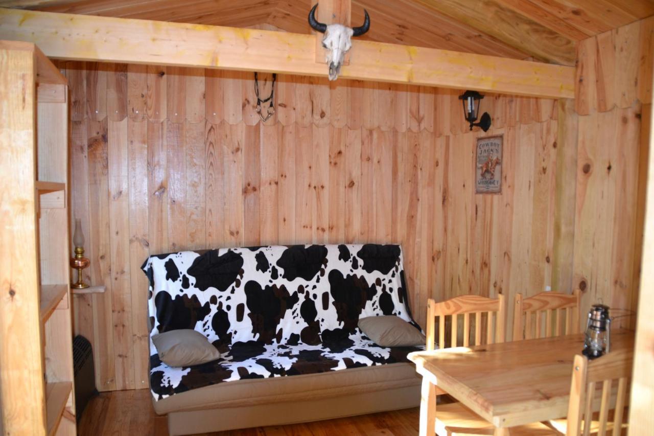 Bed and Breakfast Le Ranch Amadeus Saint-Paul-en-Born Esterno foto