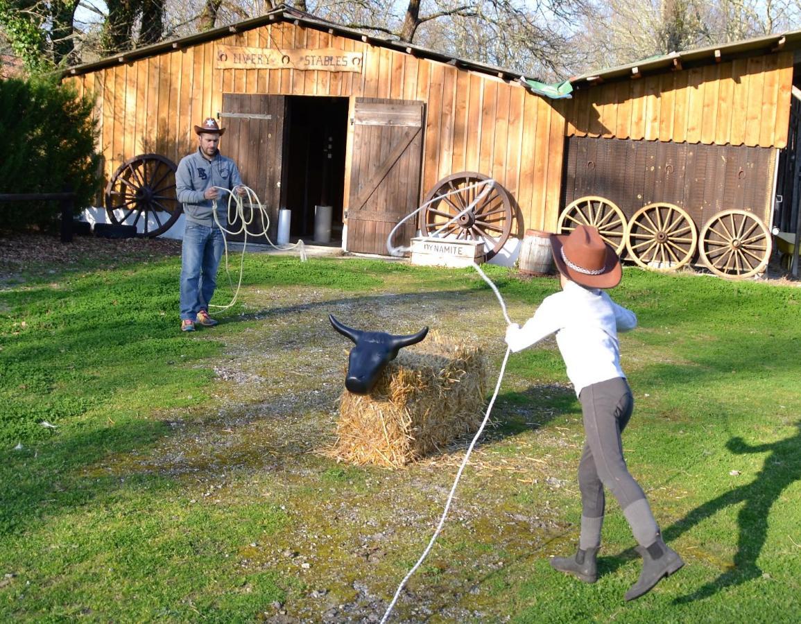 Bed and Breakfast Le Ranch Amadeus Saint-Paul-en-Born Esterno foto